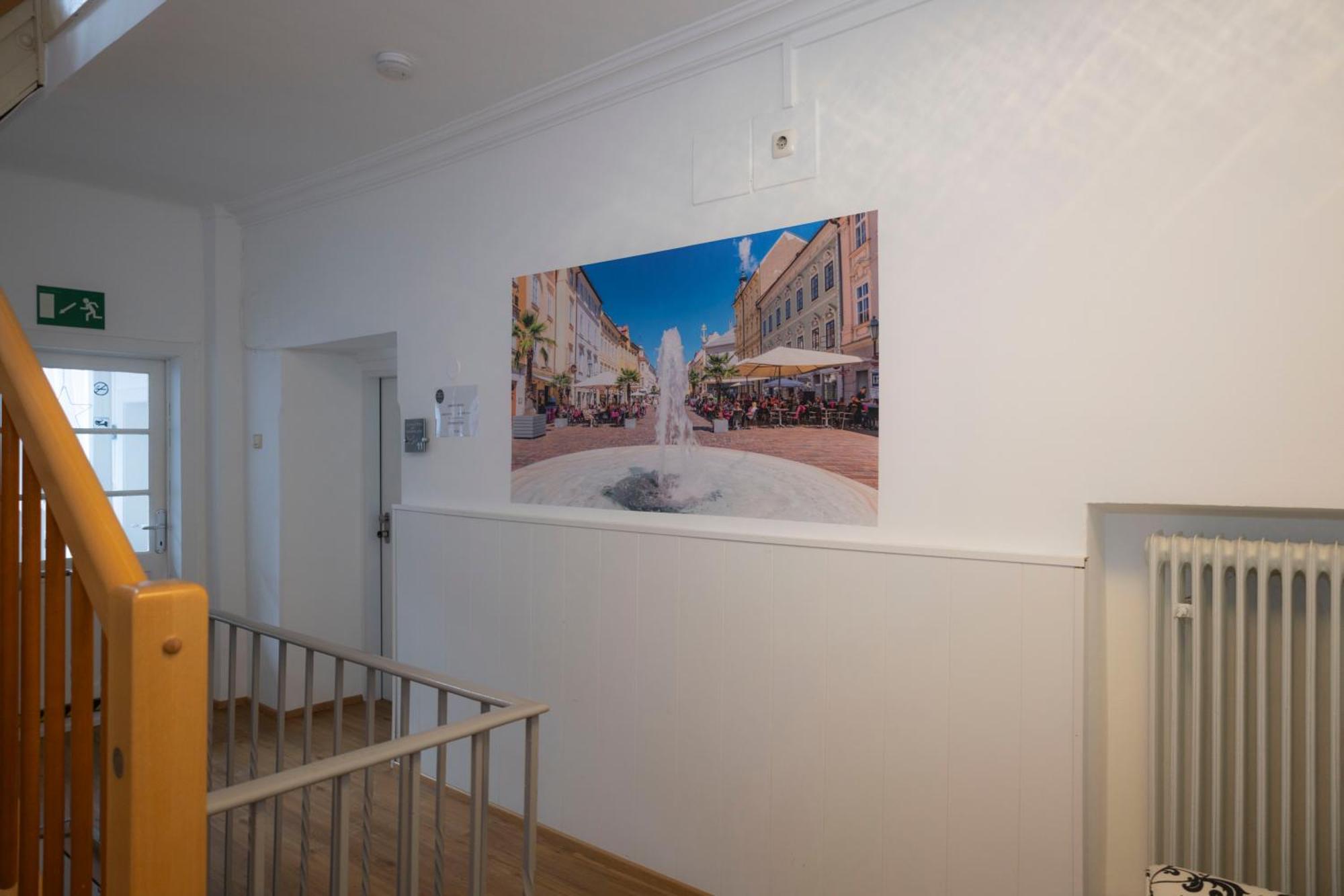 Cityhotel Am Domplatz Self-Checkin Klagenfurt am Woerthersee Exterior foto